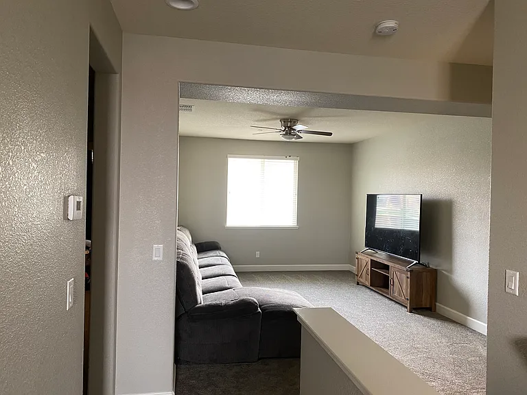 2830 Felton Way — Photo 10