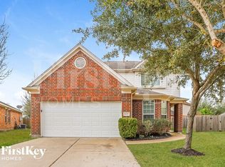 18011 Hillock Glen Ln, Cypress, TX 77429