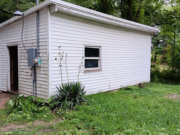 5th image of 7455A E B Ave