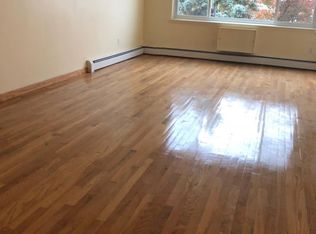 2028 Menahan St, Ridgewood, NY 11385