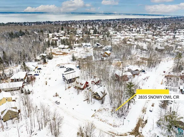 2835 Snowy Owl Cir, Duluth, MN 55804