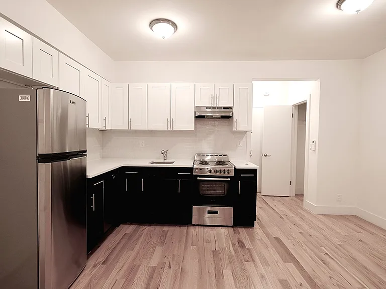317 W 71st St #1B — Photo 5