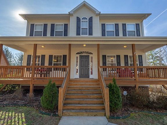3rd image of 1503 Brentwood Pl