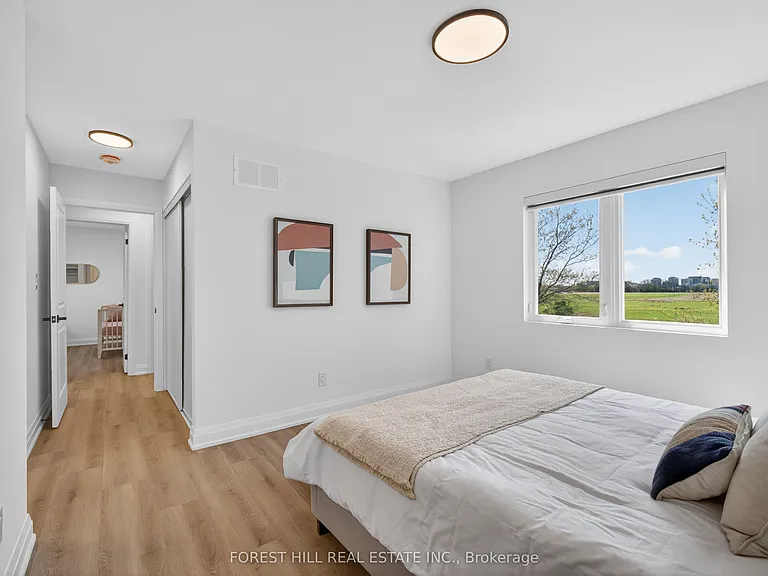4 Southwell Dr #R — Photo 18