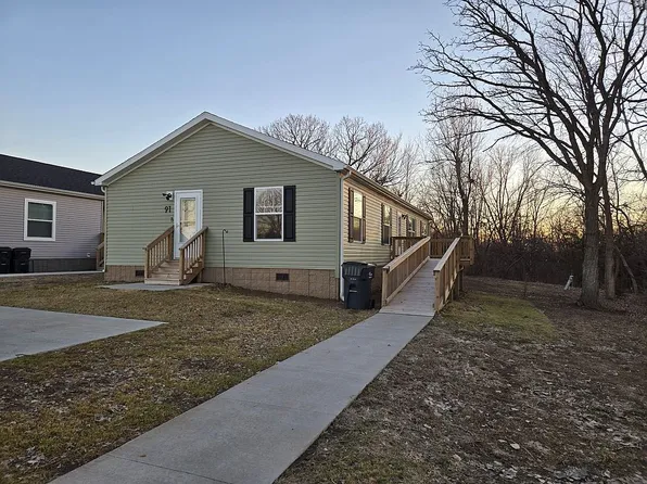 7368 NE Berwick Dr #91, Ankeny, IA 50021