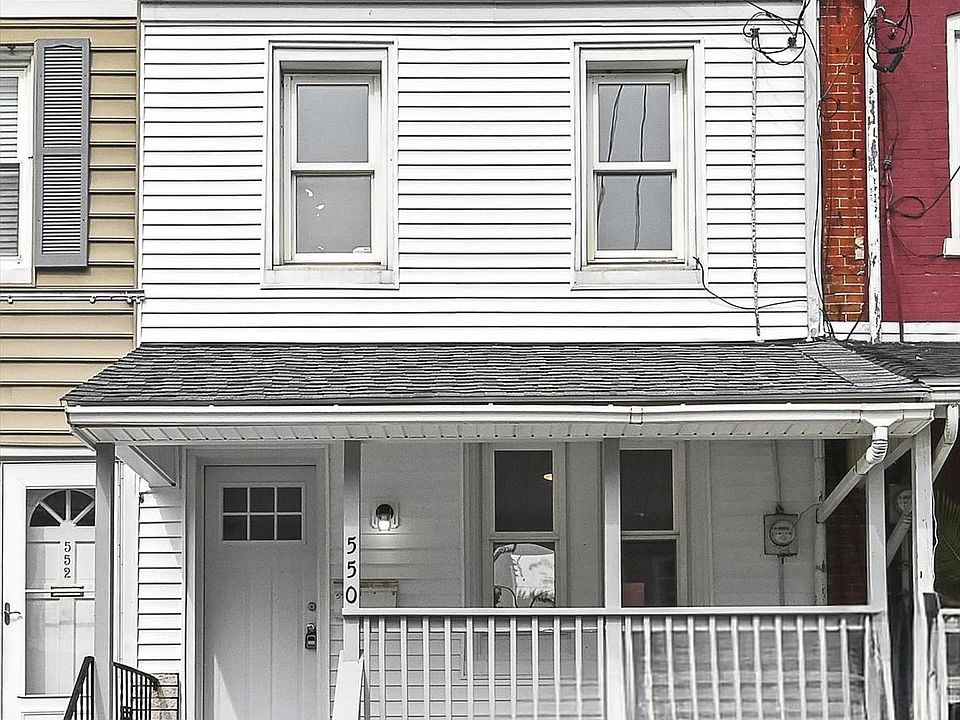 1st image of 550 Dauphin St