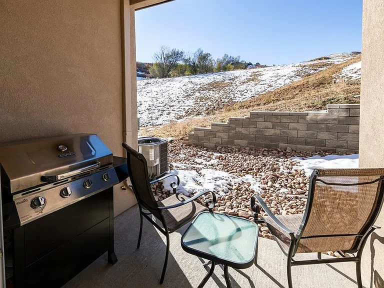 5738 Villa Lorenzo Dr — Photo 42