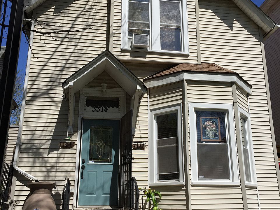1st image of 3314 W Dickens Ave