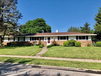 469 Beacon Dr Fairborn Oh 45324 Zillow