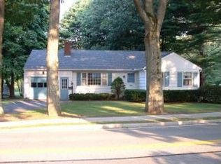 92 Mill Rd, Hampton, NH 03842