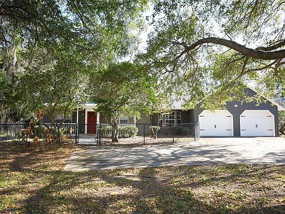 3rd image of 244 Overbrook Dr