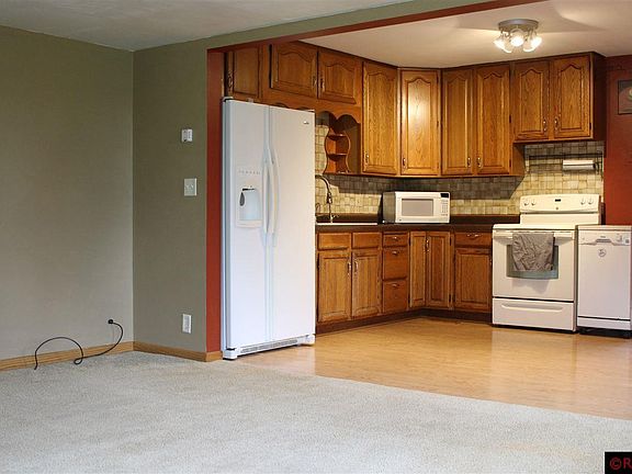 5th image of 114 S Plainview Ave