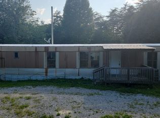 3918 Chestnut Hill Rd, Crossville, TN 38571