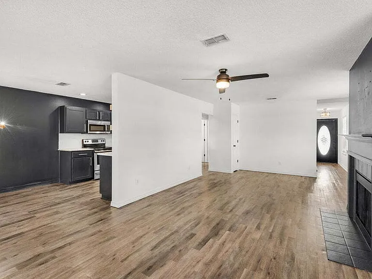9756 Seafarers Way — Photo 6