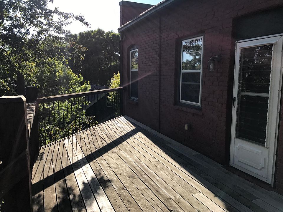 1st image of 546 Laurel Ave