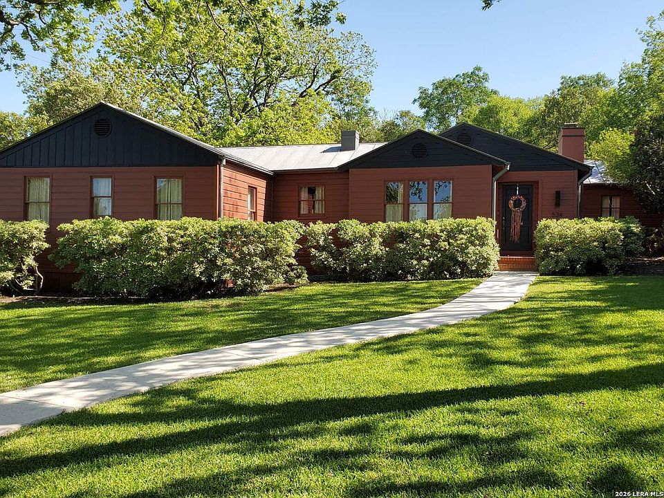 1st image of 534 Geneseo