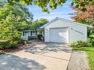 4210 Greenbrook Ln, Flint, MI 48507