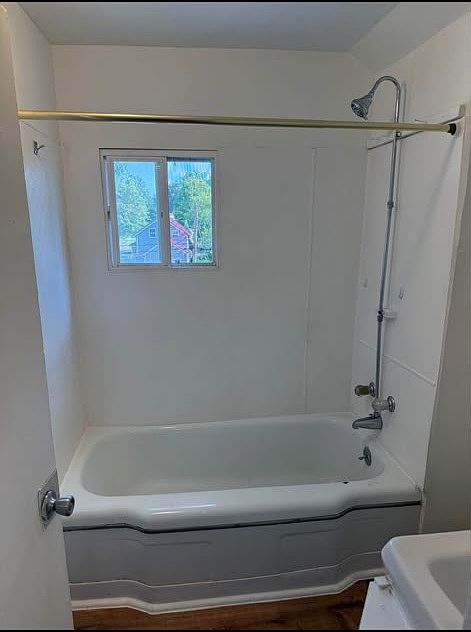1st image of 82 Jessamine Ave E #2
