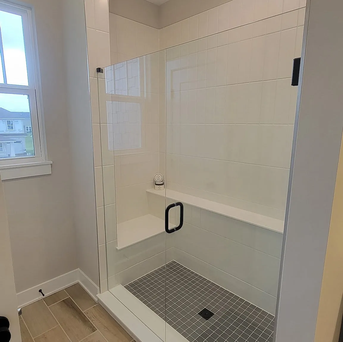 3 bed, 2.5 bath, 2021 sqft, $2,200 — Photo 3