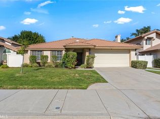 7905 Valencia Ct, Highland, CA 92346