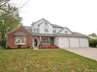 10715 Northfield Pl, Fishers, IN 46038