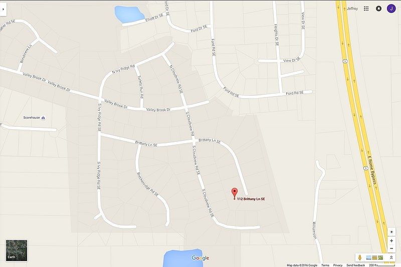 2nd image of 112 Brittany Ln SE