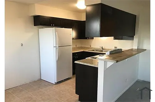 1404 E Mesquite Ave #5 Photo 1