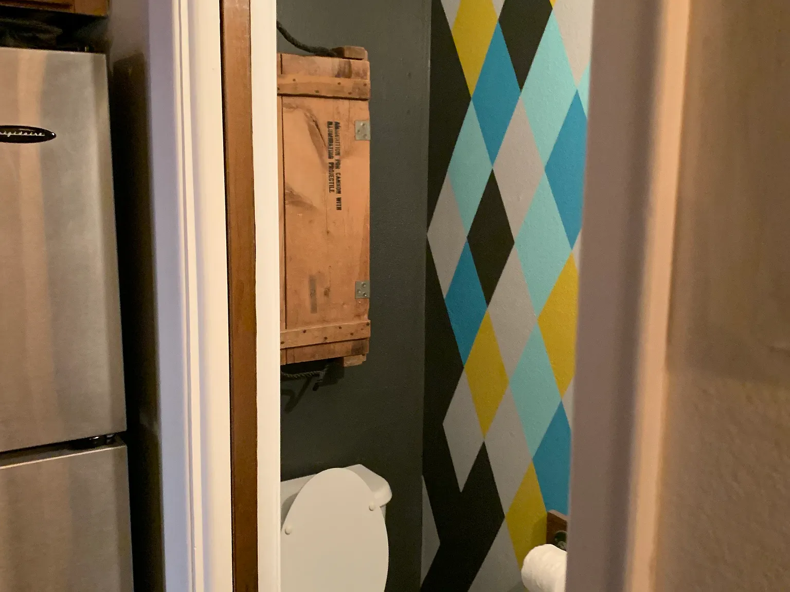 2 bed, 1.5 bath, 1100 sqft, $2,200 — Photo 2