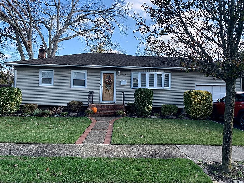 1st image of 116 N Windhorst Ave