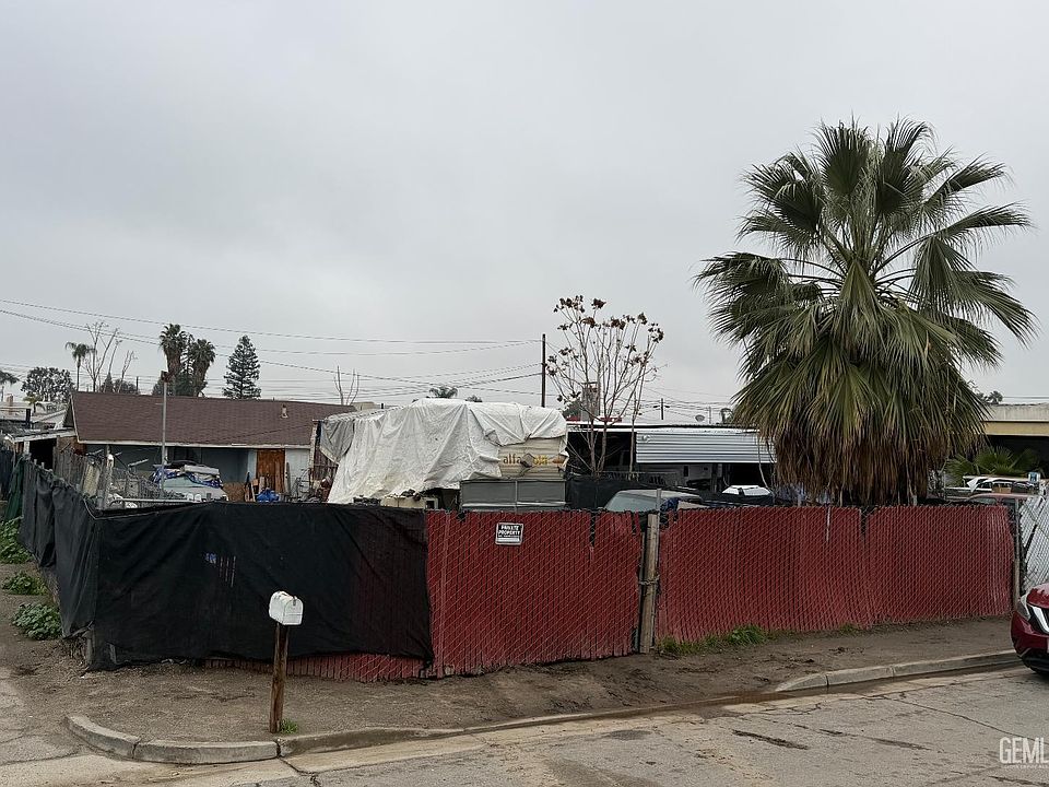 2nd image of 9735 Aim Ave