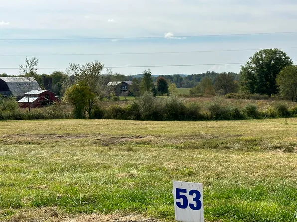 53 Dove Lot Ln, East Bernstadt, KY 40729