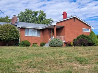 44 Stella St, Burgettstown, PA 15021