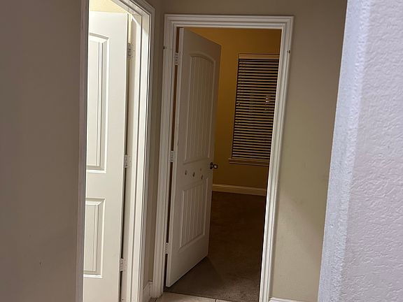 3rd image of 4122 Astoria Manor Ln