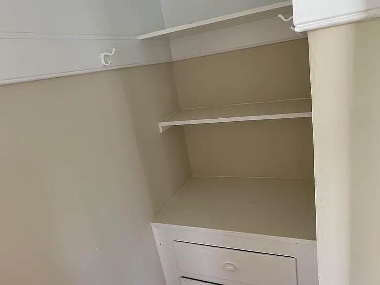 390 Grand Ave #11 — Photo 16