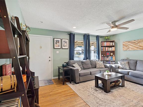 4th image of 2334 Wescreek Dr
