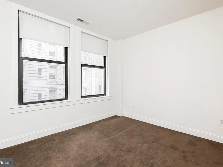 2201 S 16th St #601 — Photo 18