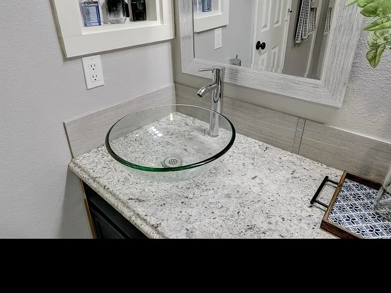 4508 Stonebridge Dr — Photo 30