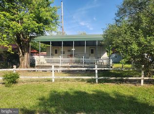 12 Cindy Cir, Falling Waters, WV 25419