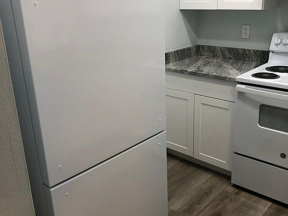 5th image of 1510 SE Royal Green Cir APT F203