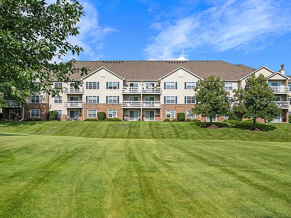Riverwood Apartments Resident Buildings