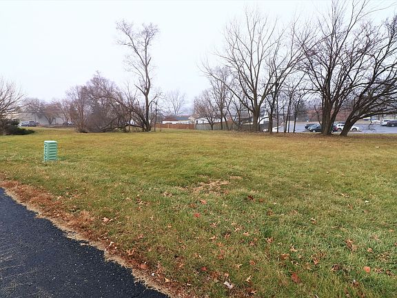 2nd image of 2136 W Lake St Lot 18