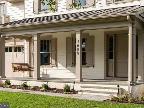 7608 Leesburg Dr, Bethesda, MD 20817