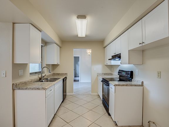 4th image of 12905 Leadwood Dr