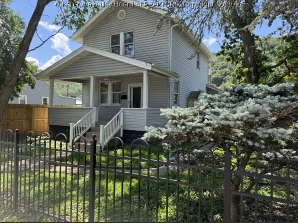 4913 Venable Ave SE, Charleston, WV 25304