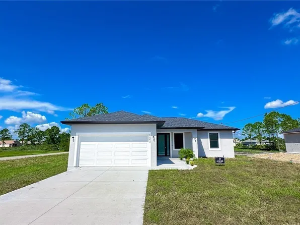 1843 Richmond Ave N, Lehigh Acres, FL 33972