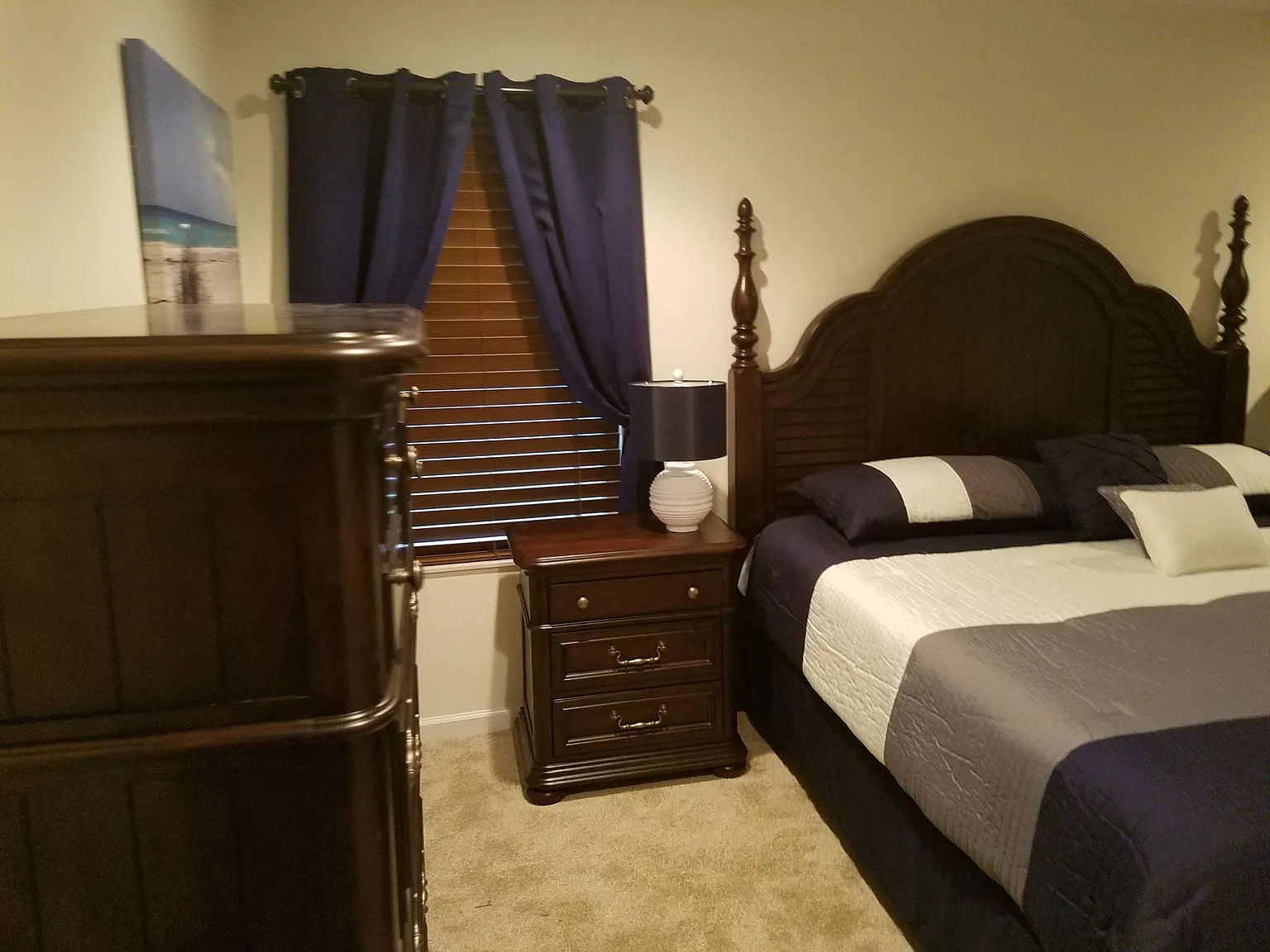 4 bed, 1945 sqft, $4,500 — Photo 4
