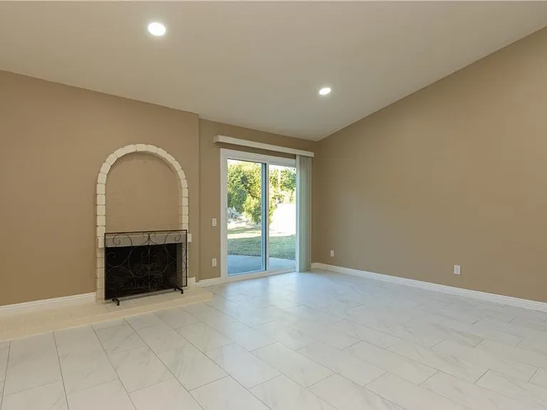 27671 Durazno — Photo 8