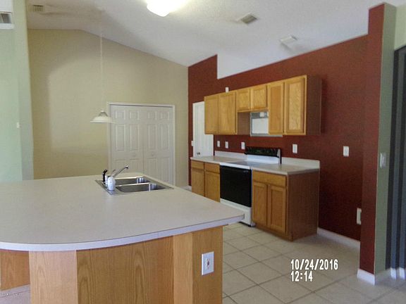 3rd image of 2934 Denver Ave SE