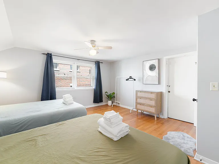 8311 Kolmar Ave — Photo 13