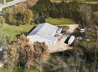 9204 Haligus Rd, Huntley, IL 60142